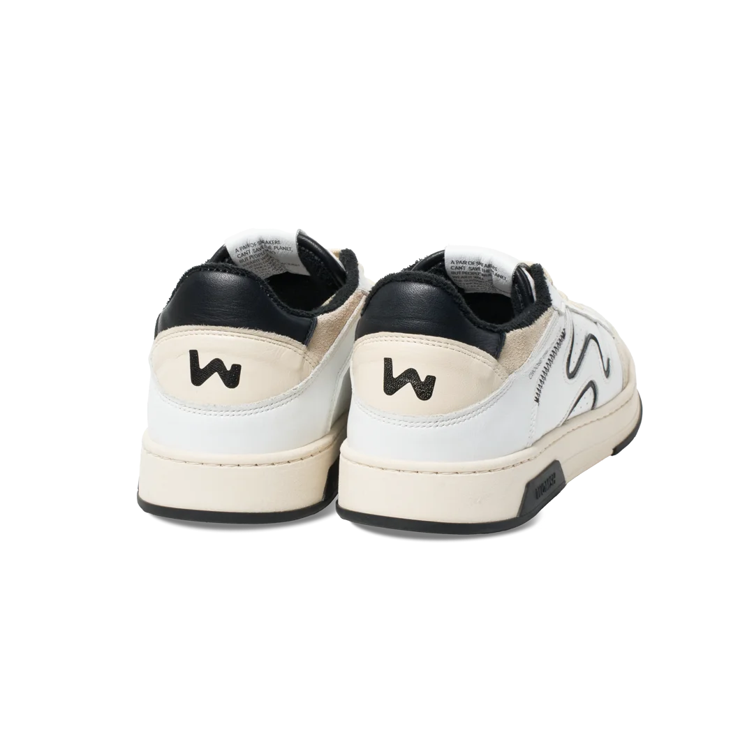 Kato White Black