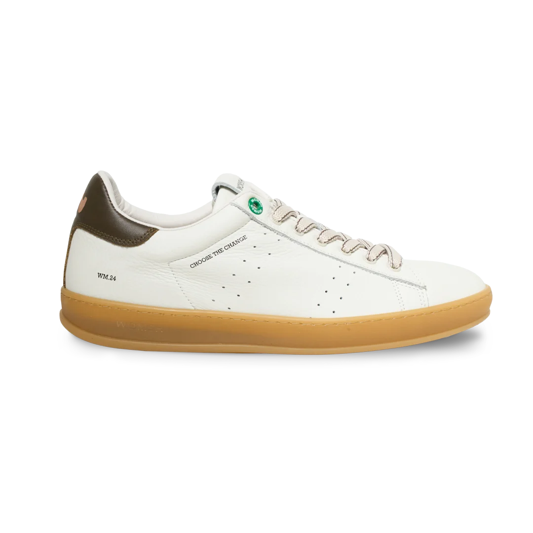 Wm24 White Kaky